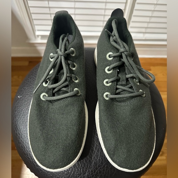 Allbirds Dark Green Sneakers! Walking On Clouds! 💚 Size 12 Best Offer Accepted!